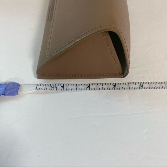 Burberry London Tan Color Eyeglass Case - Picture 8 of 9